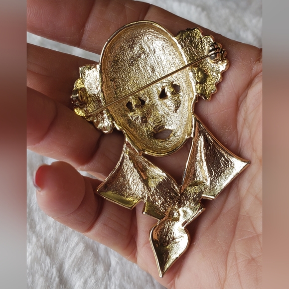 Antique Gold Metal Clown  Brooch. - Picture 5 of 7